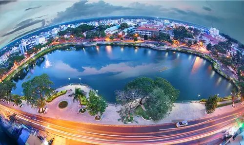 Where should i stay in Ben Tre, Vietnam bridge overlook