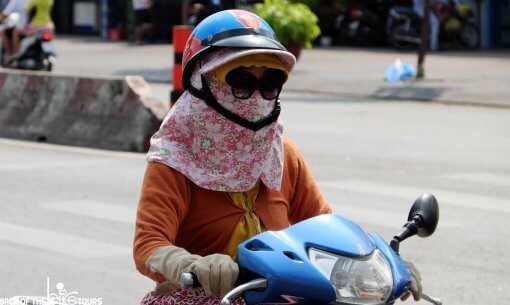 Clothing tips for Vietnam weather in the dry season in our ho chi minh city travel guide